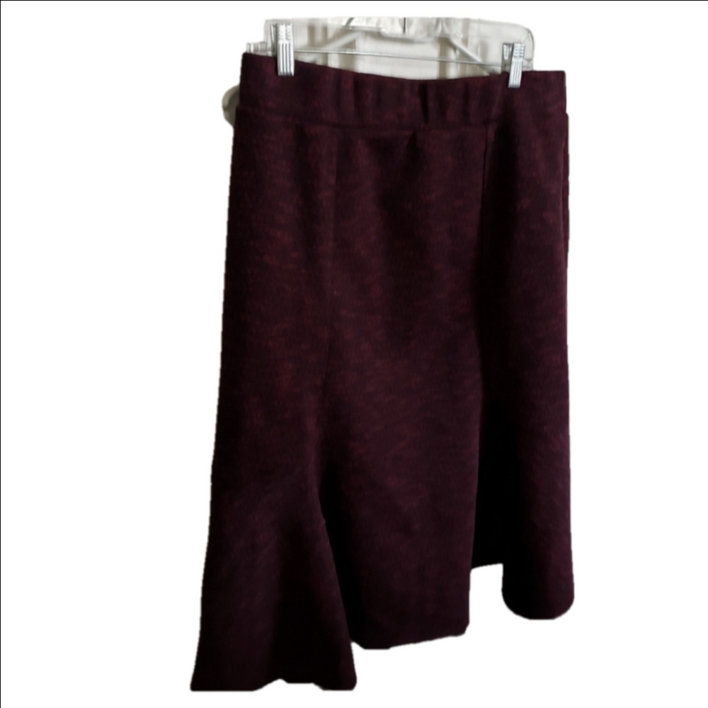 *Lands’ End black & burgundy tweed pull on trumpet hem midi